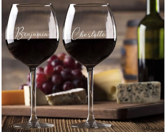 Personalized Wine Glass, Engraved Personalized Wine Glasses, Couple Anniversary Gifts, Monogram Housewarming Gift, Couple Wine Glasses