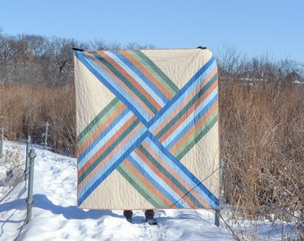 Hand made modern throw quilt with hand-dyed cotton and linen fabrics / Barn quilt/ Indigo dyed fabrics/ Naturally dyed quilt/ throw blanket