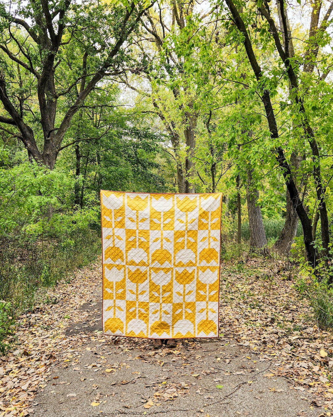 Flower Block Quilt Pattern: Two-color Design (PDF Download) - Etsy