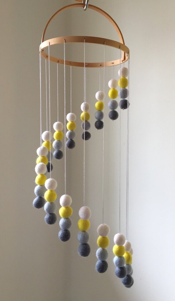 pom pom cot mobile