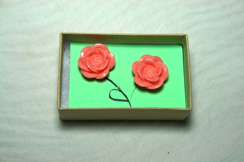 Pink Ceramic Flower Stud Earrings