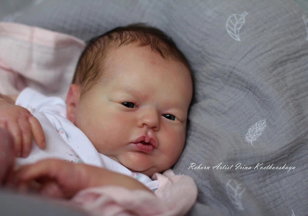 Bebê REBORN Lavender Awake - Realborn 
