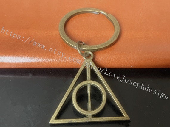 Triangle Keychain, Triangle Gift Key Ring - Etsy