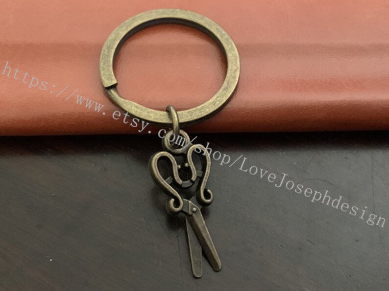 scissors keychain,scissors gifts key ring image 1
