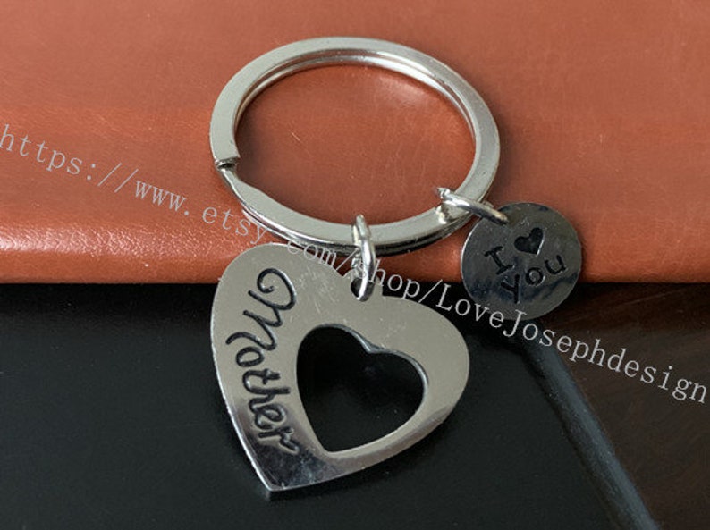 Mother & i love you word keychain,gift key ring image 1