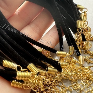 15pieces adjustable 7-9inch 2.0mm Black velvet bracelet cords with lobster clasps and extension chains
