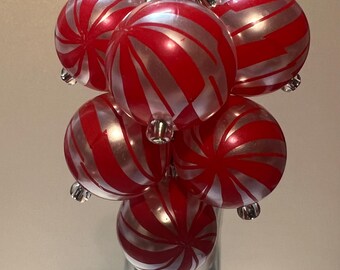 Candy Cane  Red and Silver Swirl Wine Stopper, Christmas Wine Topper, Festive Holiday Wine Decor.