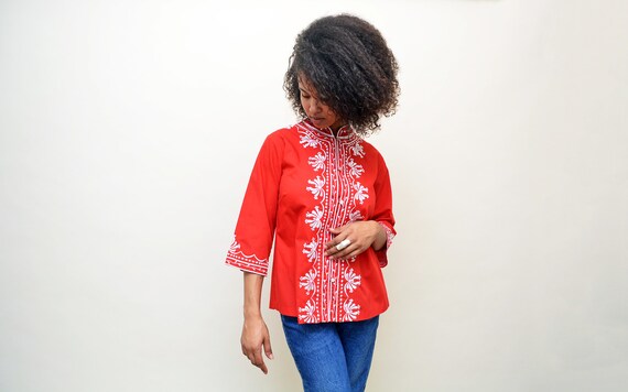 vintage 60s embroidered red blouse 70s Hawaiian e… - image 2