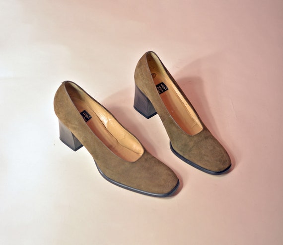 vintage 90s suede heels minimalist olive green bl… - image 5