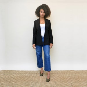vintage 90s black blazer minimalist 1990s 3-button jacket menswear tuxedo chic classic clueless mac coat outerwear m