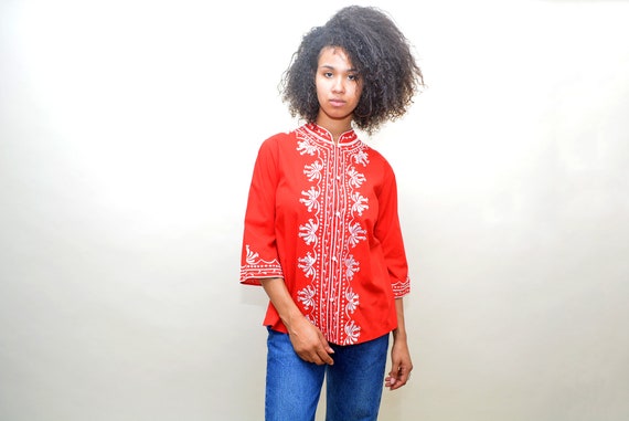 vintage 60s embroidered red blouse 70s Hawaiian e… - image 6