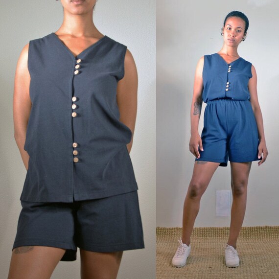 90s high waisted shorts outfit