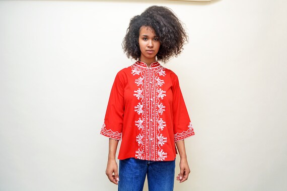 vintage 60s embroidered red blouse 70s Hawaiian e… - image 8