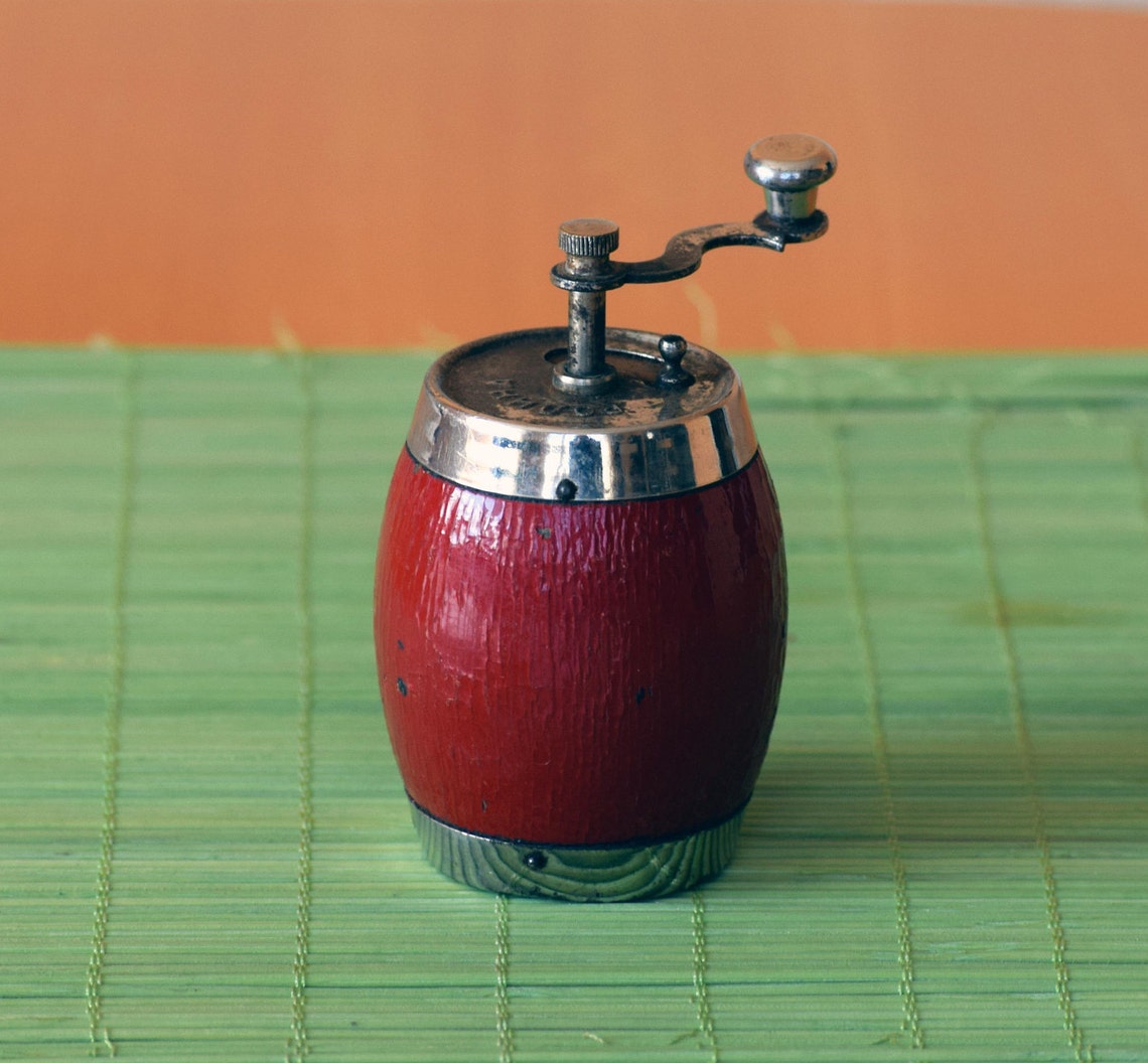Old Spice Grinder Small Spice Mill Vintage Wooden Grinder Etsy