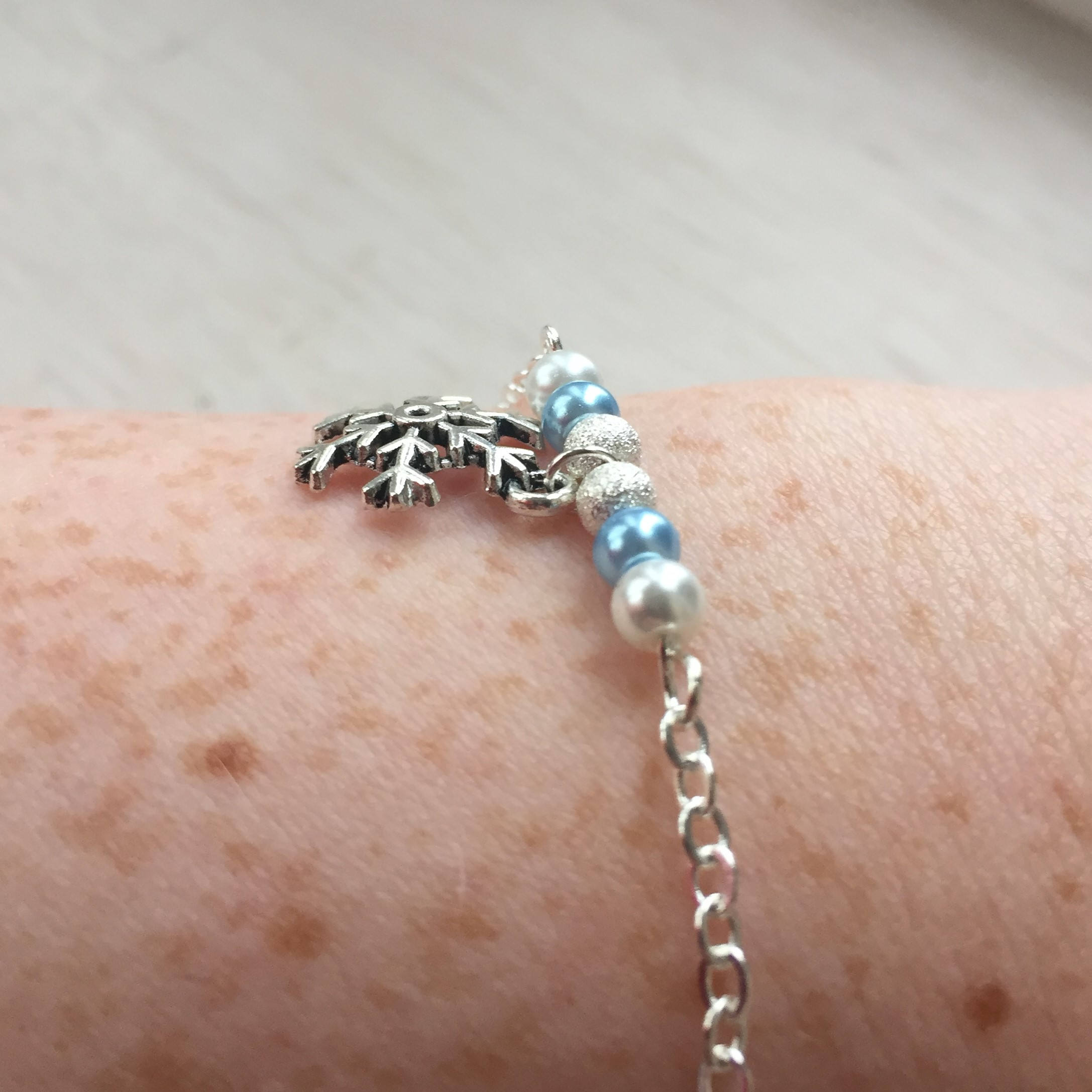 Snowflake Bracelet Christmas Snowflake Charm Bracelet - Etsy