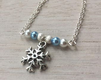 Snowflake bracelet, Christmas snowflake, charm bracelet, winter bracelet, winter theme, Christmas gift bracelet, secret santa gift