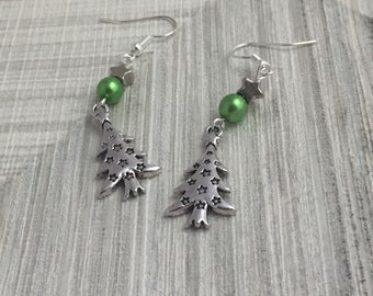 Christmas Tree Earrings, Christmas Party Earrings, Secret Santa Gift Earrings, Christmas gift earrings, Green Tree Earrings, Stocking filler