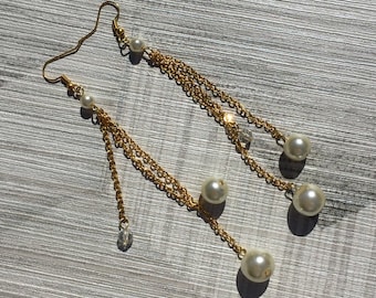 Extra long gold pearl drop earrings, boho earrings, large cream pearl earrings, shoulder duster earrings, chunky earrings, classic pearls