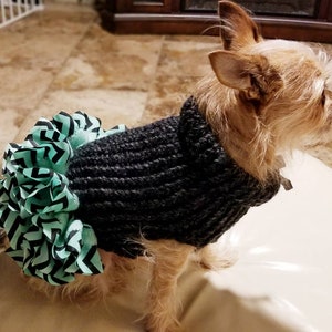 Dog sweater, cute dog or cat sweater, hand knitted, chihuahua, yorkie, puppy, small dog, warm pet sweater, cold wear for dogs