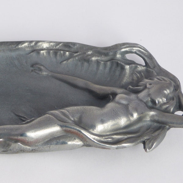 Vintage Art Nouveau pewter calling card tray, trinket tray