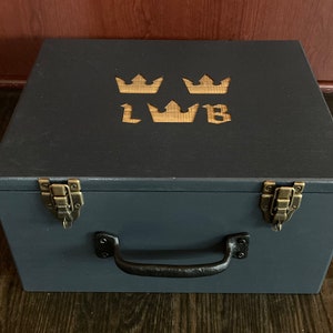 Custom made letter box with handle, latches and custom engraving. Contact me for custom engravings, sizes, stains/paints. Free shipping.