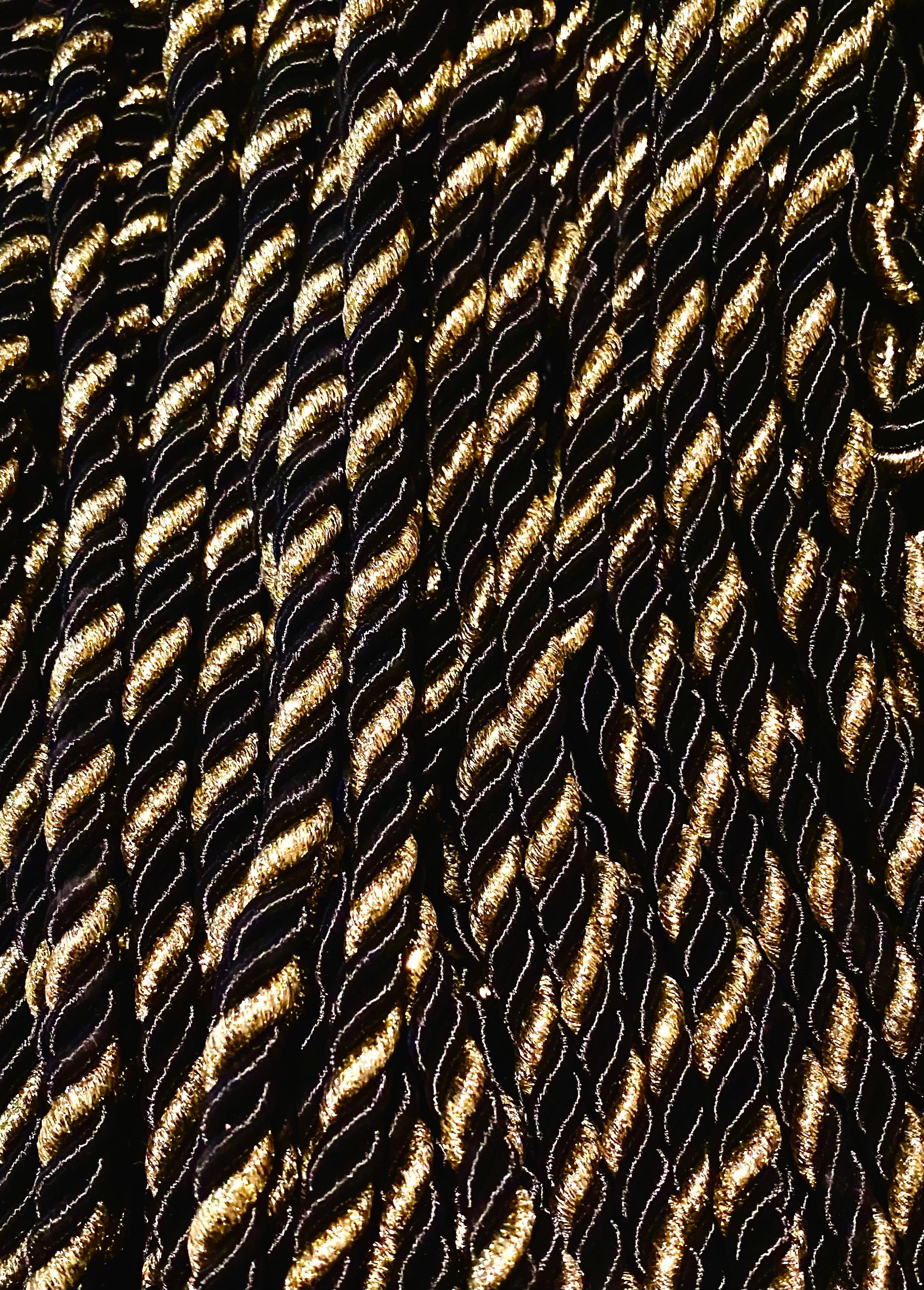 Simplicity Large Metallic Twisted Cord 1/4X18YD Gold