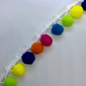 10 Yards colorfuly Tiny Pom Pom Trim with 17mm ball, Mini Pom Trim, Pompom trim, Tiny ball lace ribbon
