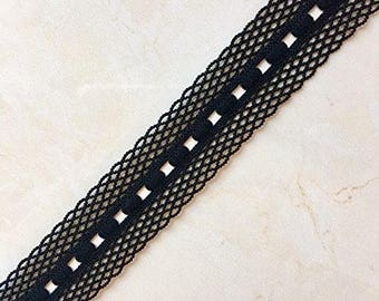 5 Yards  7/8 Inches Wide Vintage Crochet Elastic Lace Trimming in Black