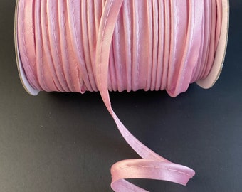 Cord-Edge -Piping Trim Satin -Lip Cord for Clothing Pillows, Lamps, Draperies