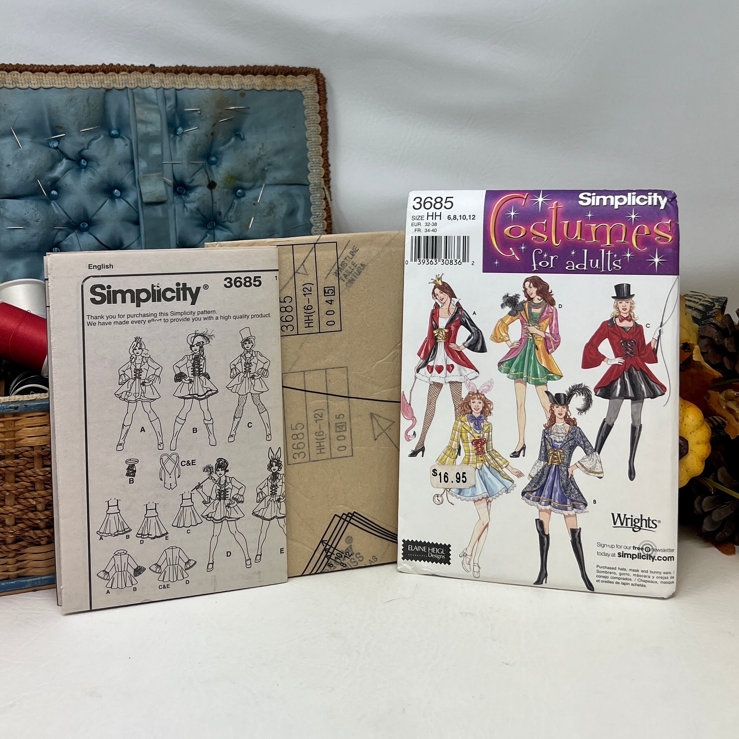SIMPLICITY Sewing Pattern 0903 COSTUME DOROTHY WIZARD OZ Size:10-20 Un-CUT(s846