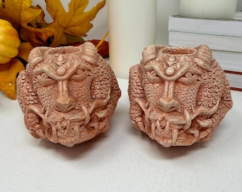 Juego de 2 portavelas de resina con forma de dragón de Jason Christoble, de la marca Matchless Grove, de la marca Vintage, 1984.