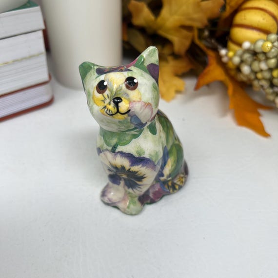 Vintage Porcelain Cat Figurine Decoupage Floral by Linda Edgington Designs