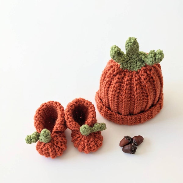 Crochet Orange Baby Pumpkin Hat and Shoes. Halloween Baby. Pumpkin Beanie Booties Sold Separately. Fall Unisex Baby Shower Gift. Newborn.