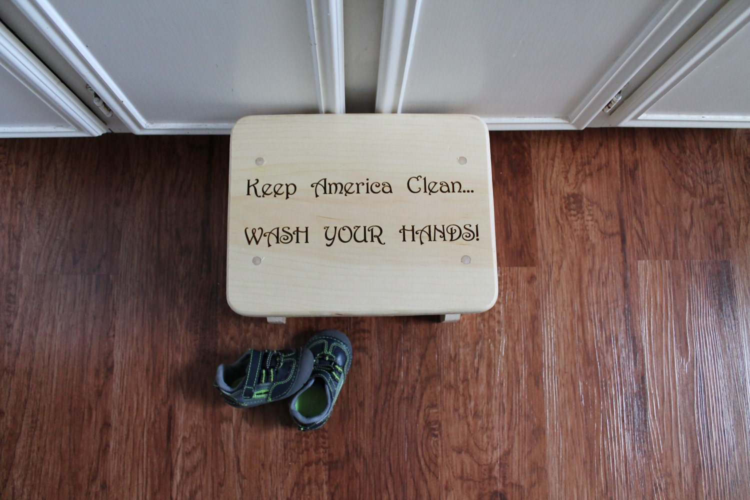 Personalized Kids Step Stool: Keep America Clean...Wash your Hands!