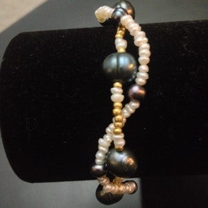 Pearl Twist image 3