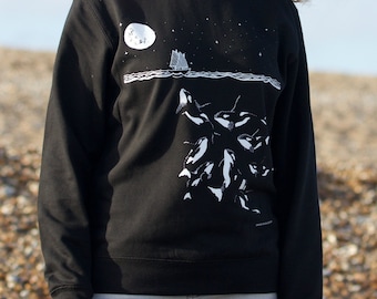 Midnight Orca Sweatshirt. Organic cotton crew-neck in black. Screen printed killer whale illustration. Ocean lover gift Unisex jumper
