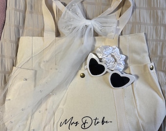 Bride Bridesmaid tote bag beach bag hen party bride to be