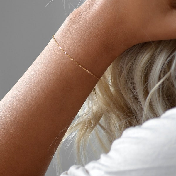 Vendita finale Catena fine in oro 14K • Argento sterling • Bracciale a catena delicato • Bracciale semplice per tutti i giorni • Catene a strati • Bracciale delicato