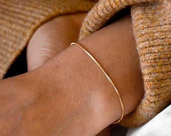 Bracelet à chaîne carrée en or 14 carats LOTTIE • Bracelet en or de tous les jours • Bracelet à superposition d'or • Bracelet en or délicat • Cadeau de bracelet à chaîne en or