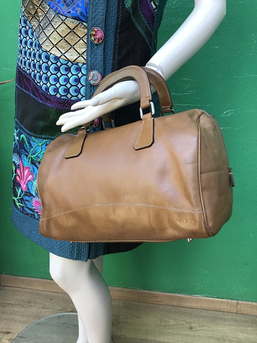 F/1 PRADA CALFSKIN TOP BAG | Prada Fashion Bowling Bag