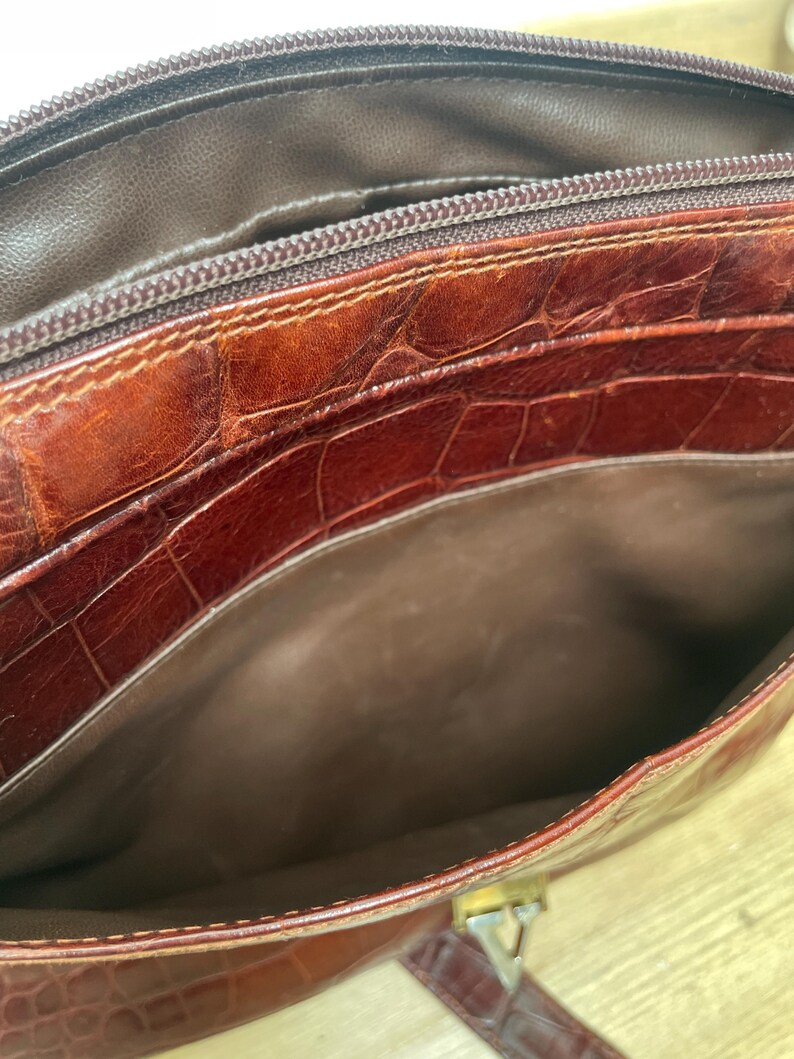 VALENTINO GARAVANI schoudertas | Tas van leer met krokodillenprint | Tas van reliëfleder | Valentino Garavani schoudertas | Valentino voor verzamelaars afbeelding 14