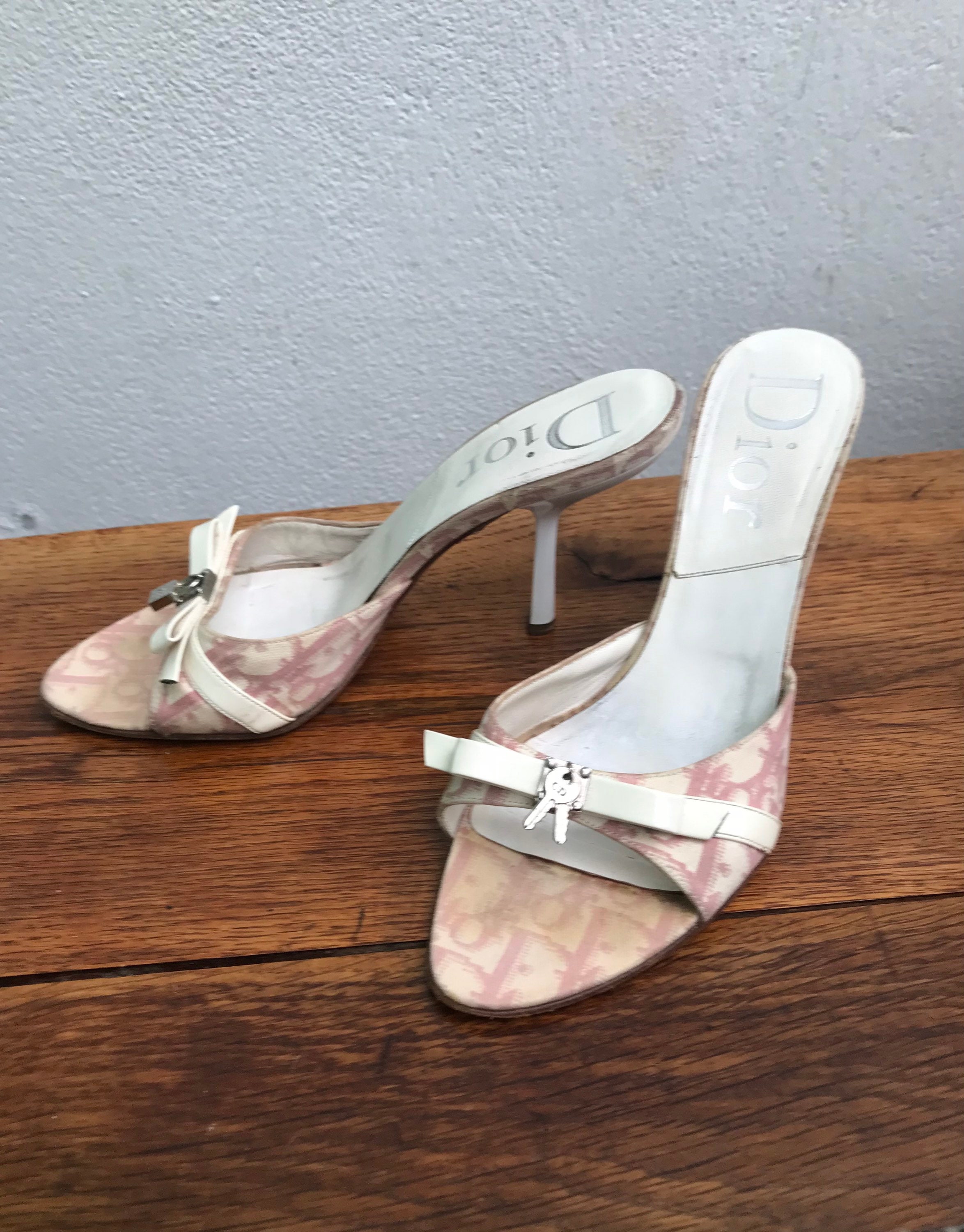 Tổng hợp hơn 65 về vintage dior shoes  Du học Akina