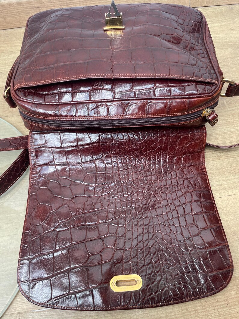 VALENTINO GARAVANI schoudertas | Tas van leer met krokodillenprint | Tas van reliëfleder | Valentino Garavani schoudertas | Valentino voor verzamelaars afbeelding 6