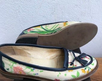 GUCCI FLORAL LOAFERS | Vintage Gucci Loafers | 37 Gucci Loafers | Fashion Vintage Loafers | Gucci loafers