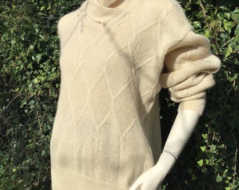 a/1 HANDMADE PULLOVER SWEATER- Vintage knitted sweater | Natural Wool sweater | Natural pullover | Fashion vintage sweater | Fashion sweater