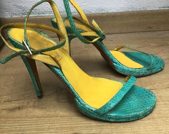 Sandalias de cuero Versace | Sandalias de cuero Versace de los 90 | Sandalias de piel de pitón Versace | Versace vintage de moda exclusiva | Sandalias vintage
