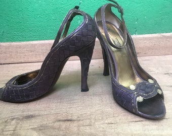 BOTTEGA VENETA Sandales | chaussures en cuir de mode vintage | Sandales Bottega Veneta | sandales en cuir bronze doré | Bottega Veneta Vintage
