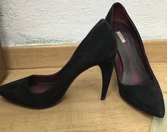 MIU MIU DÉCOLLETÉ | Luxury shoes | heels leather shoes | Miu Miu vintage shoes | Fashion vintage leather pumps| Fashion luxury décolleté