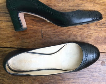 PRADA-LEDERSCHUHE | Lederschuhe mit niedrigem Absatz | Prada Vintage-Schuhe | Modische Vintage-Lederpumps | Modische Luxusschuhe