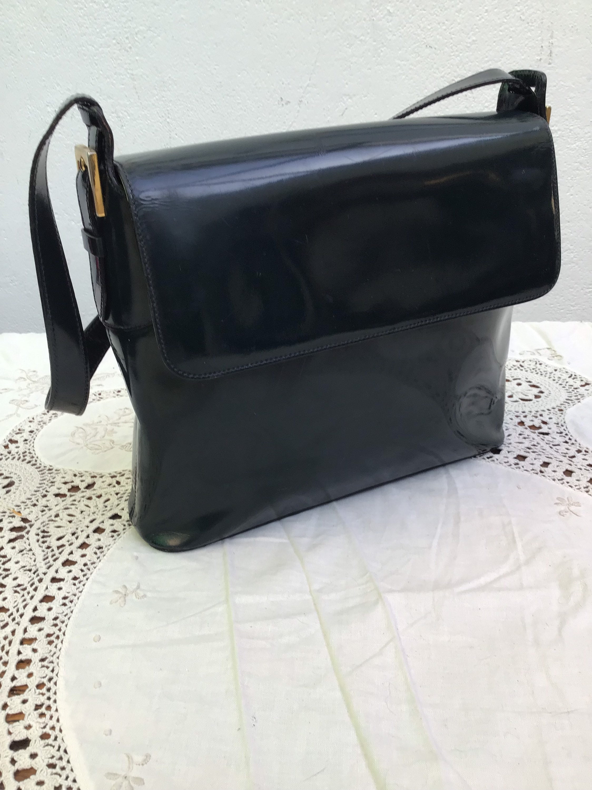 VALENTINO GARAVANI PATENT Leather Bag| Vintage Fashion
